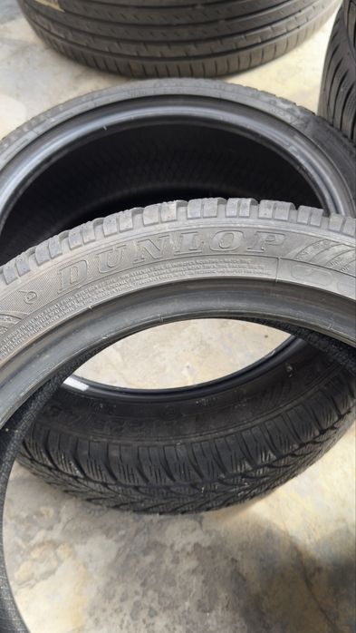2бр. Зимни гуми 225/45/17 Dunlop