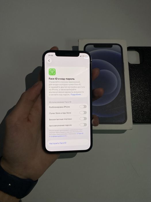 Продам Айфон 12 128gb 77%
