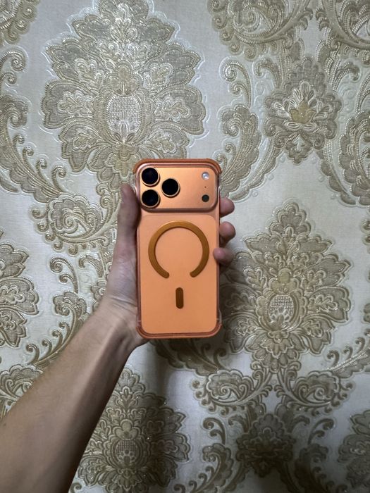 Iphone 17 pro max Organge