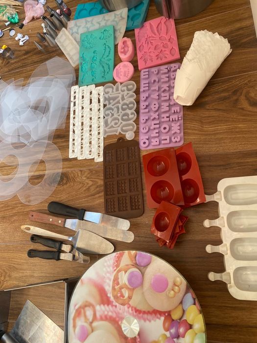 Продам кондитерский набор