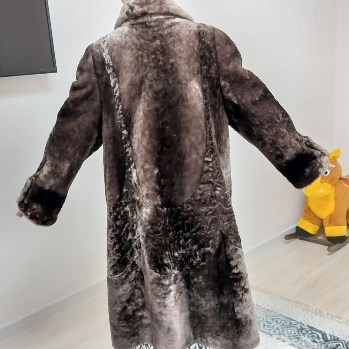 Продам шубу цигейка