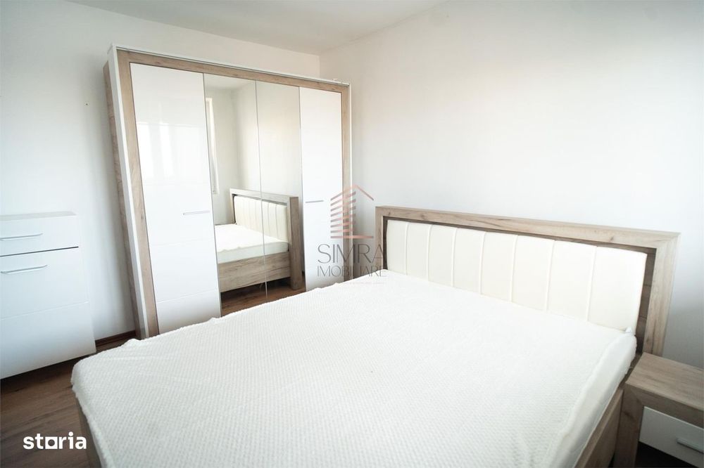 Apartament cu 3 camere, Rogerius