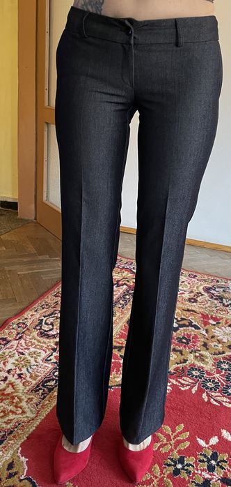 Панталон с ниска талия