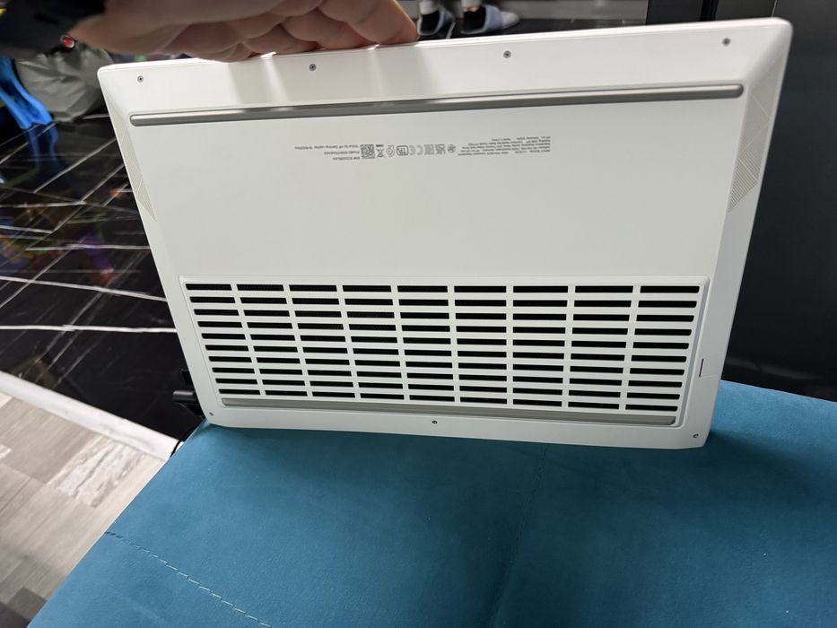 Геймърски лаптоп HP Victus 15,6”