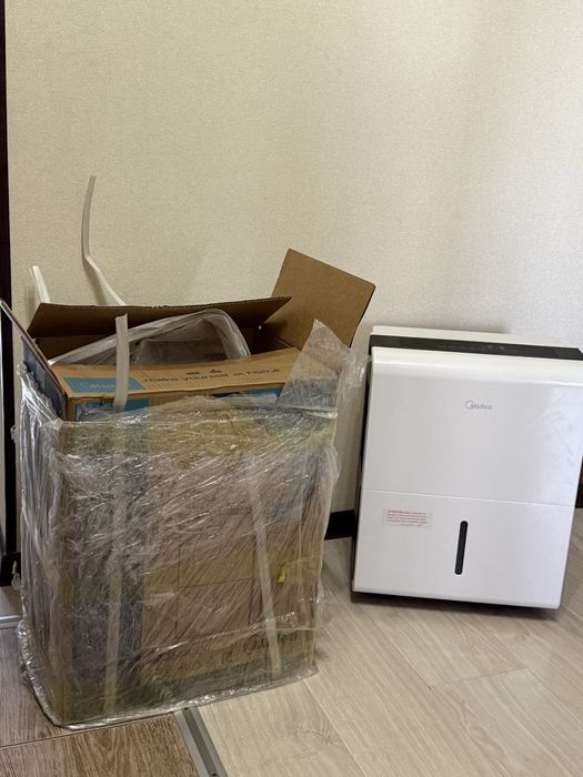 Продажа осушителя воздуха Midea 65кв (MDDP-30DEN7)