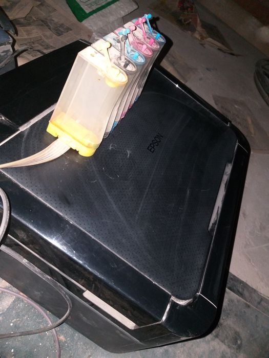 Продаются 2 цветных принтера