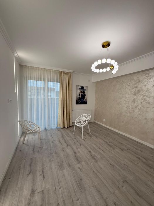 Proprietar Apartament Premium cu vedere la verdele smarald al pădurii