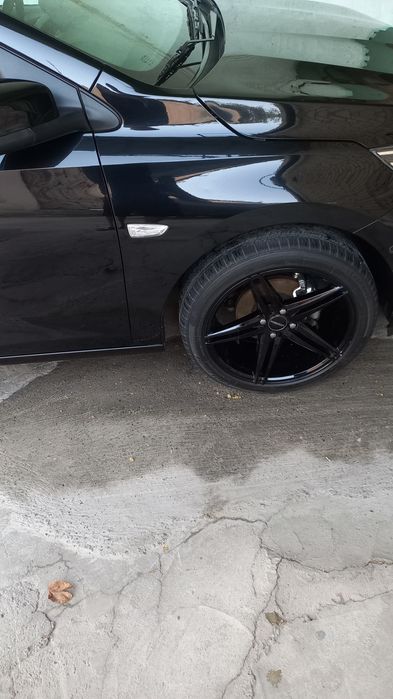 Продаётся сака диска 17 балон 215×45