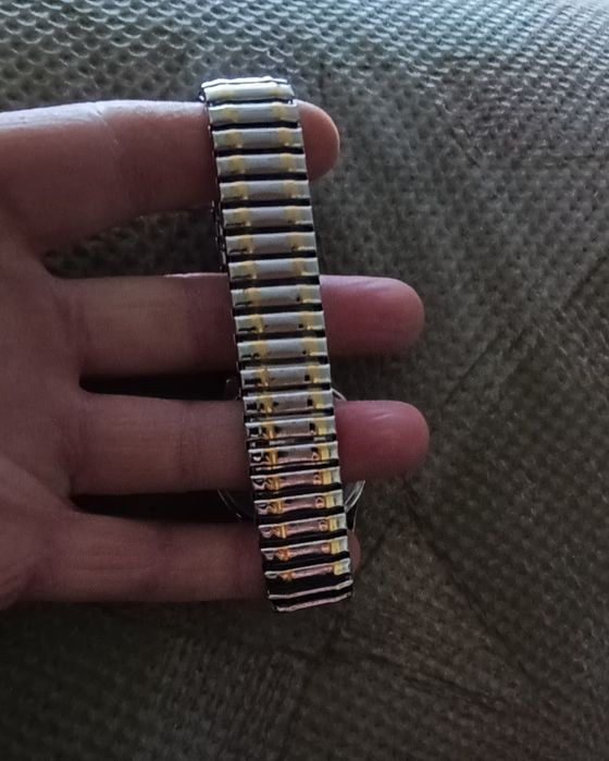 Новые наручные часы с доставкой