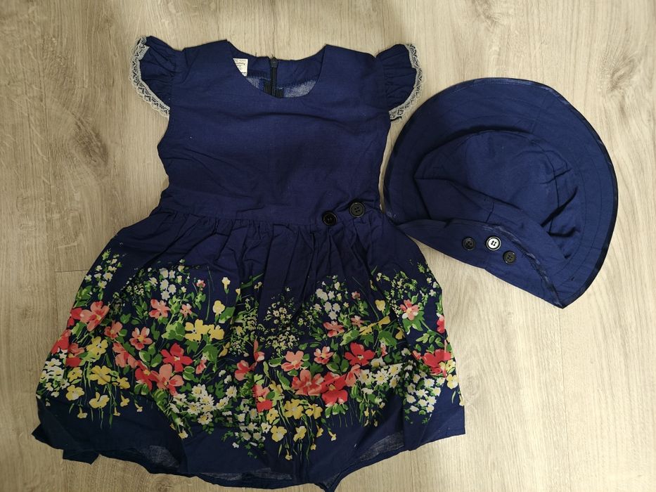 Ноаое летнее платье на девочку 2-4 лет