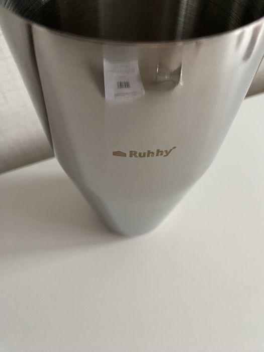 Нов комплект за коктейли - 6 части, шейкър