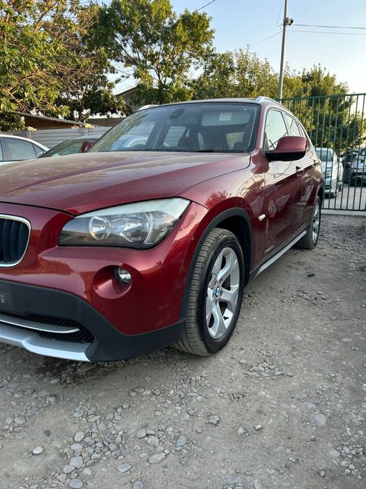 Capotă motor  BMW X1 E84 2011