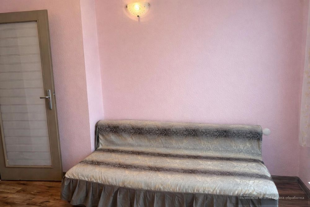 Тристаен апартамент в ж.к. Банишора