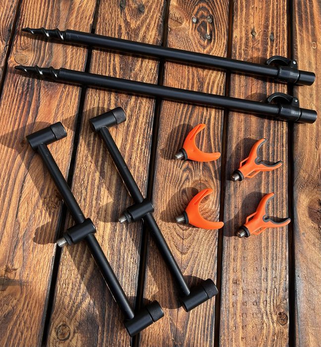 Комплект от 2 броя двойни бъзбарове с колчета и лалета