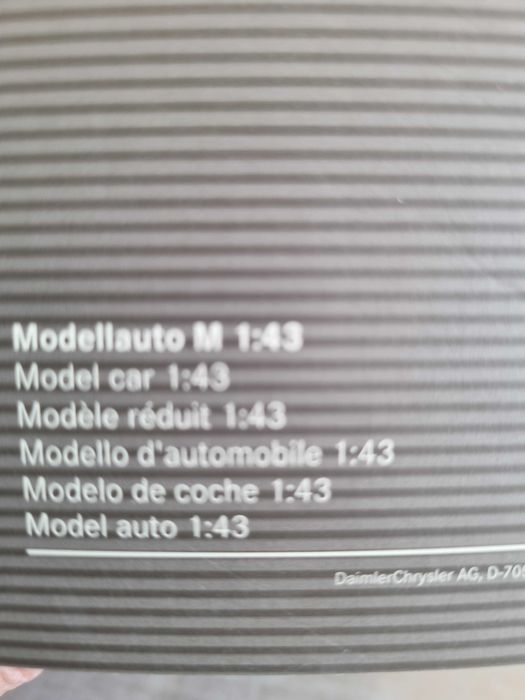 Vand minimodele Mercedes si Chrysler