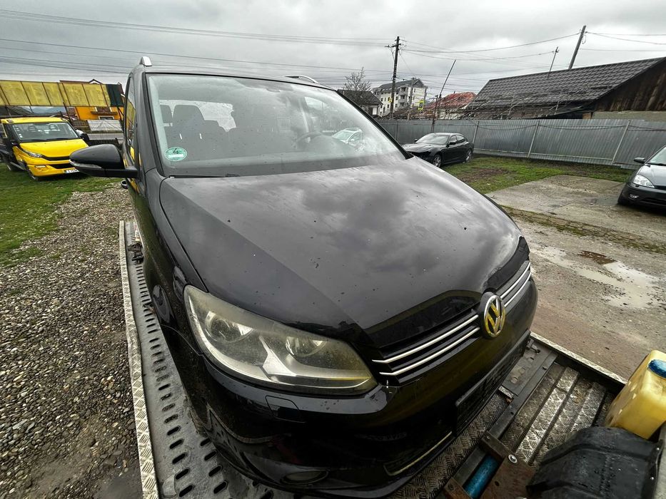 Piese disponibile, motor, cutie VW TOURAN 2011 1.4 BENZINA COD CAVC