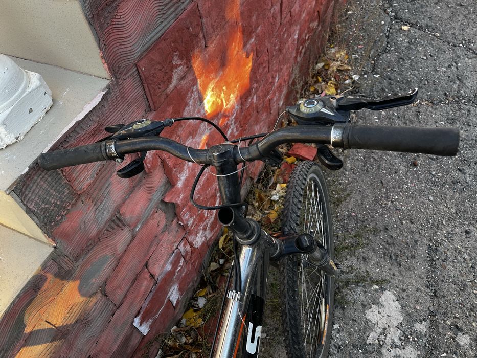 Черный скоростной stels navigator