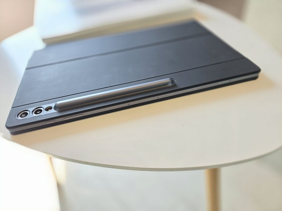 Samsung Galaxy tab S10 Ultra, 12gb ram, 256gb storage, 14.6"