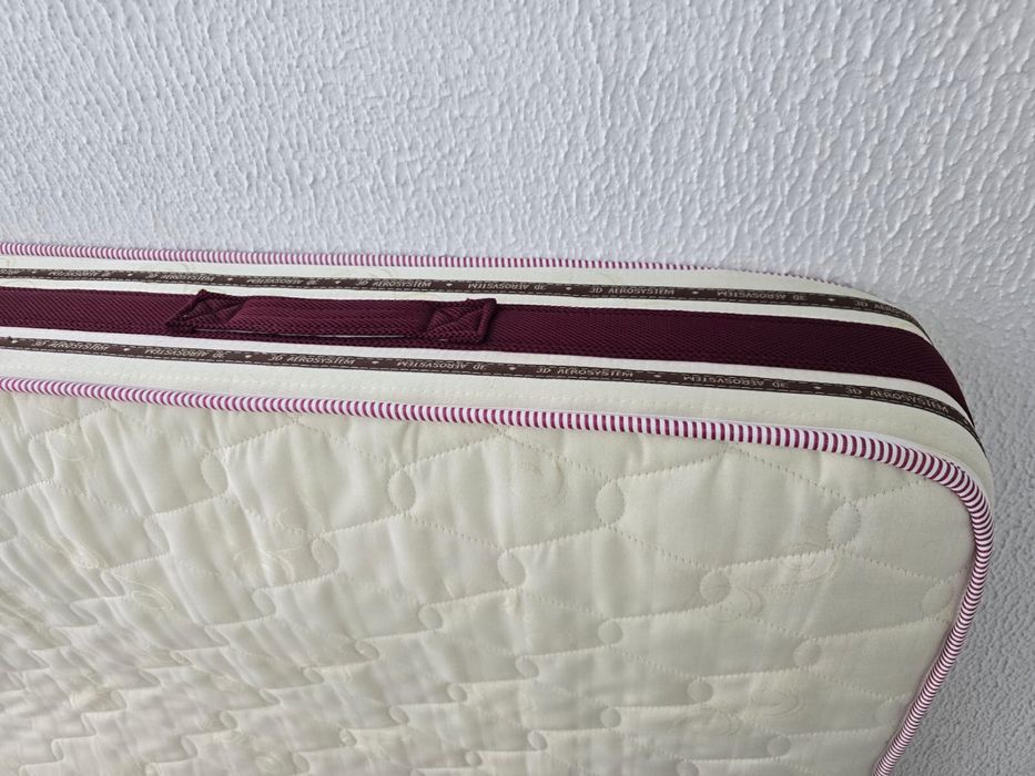 Матрас 140х200 хорошего качества