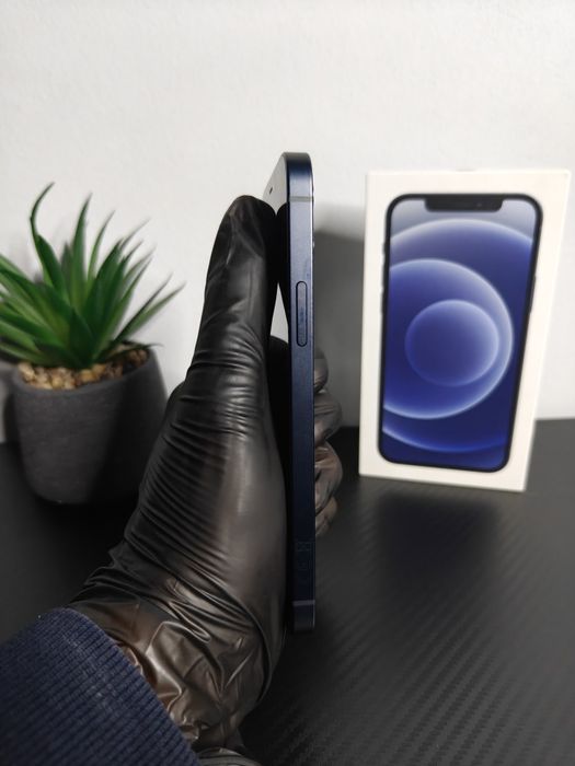 iPhone 12, 64GB Black • Perfect Funcțional! • Condiție Excelentă!