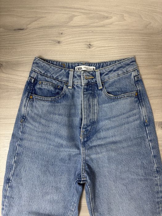 Blugi Zara