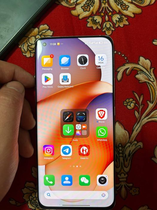 xiomi mi11 12/256 gb snapdregon 888