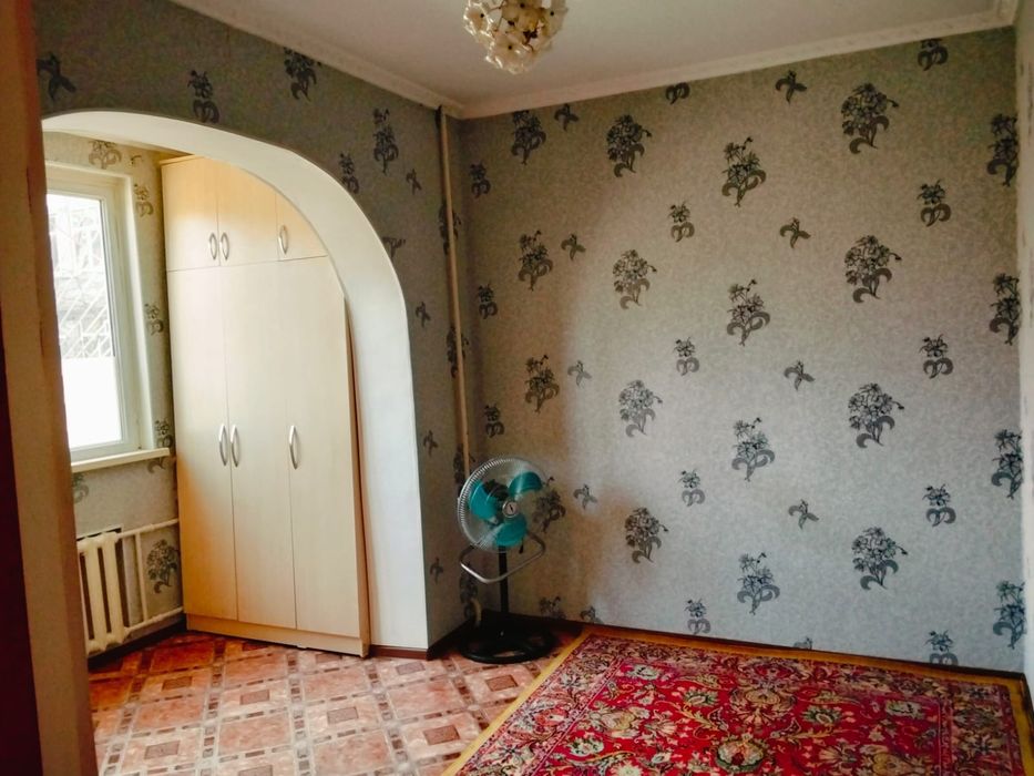 Продаю квартиру 7-44-45