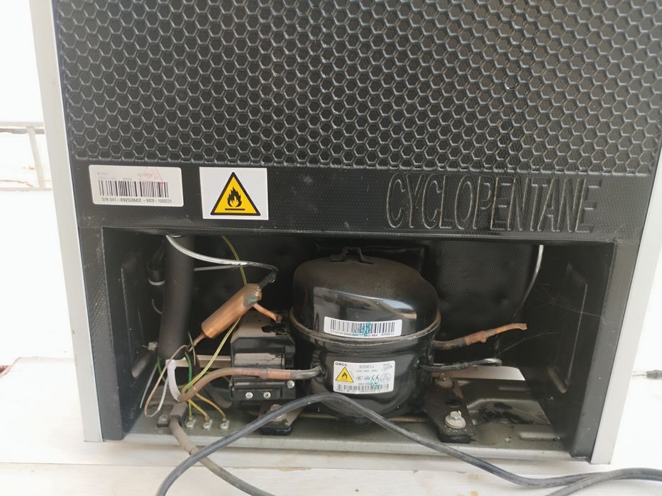 Холодильник Midea