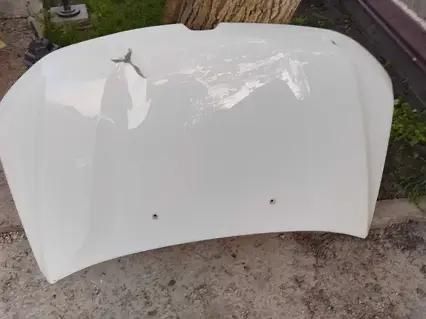 Запчасть Дастер, кузовные , бампер, телевизор , крыло, капот .