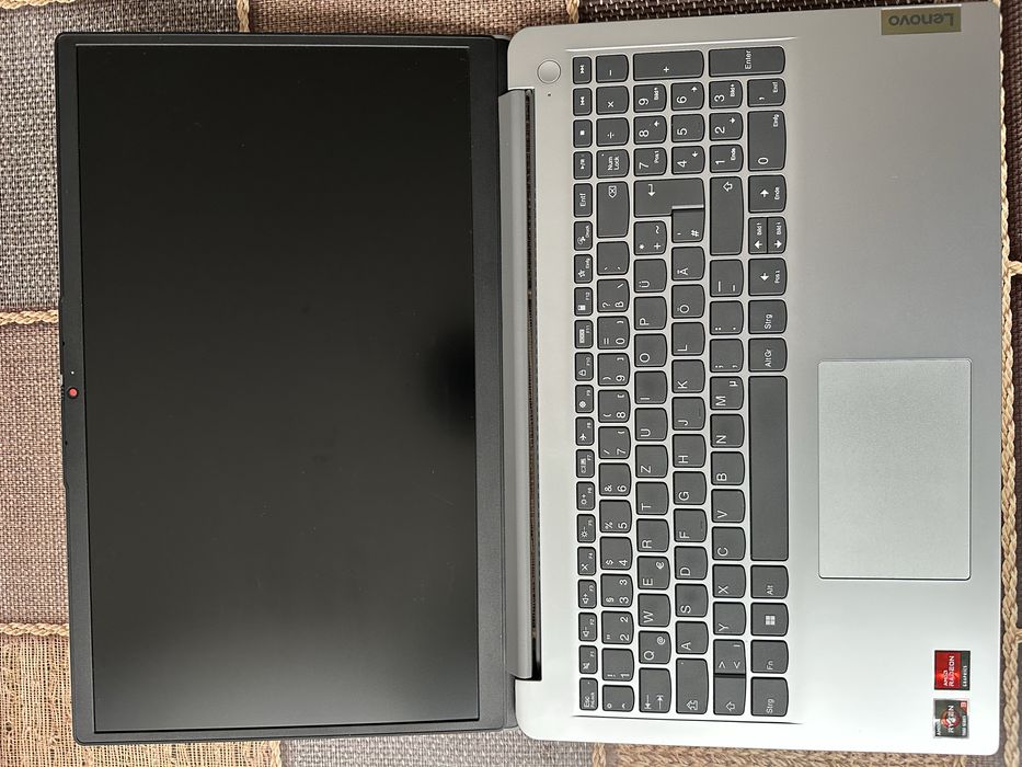 Laptop Lenovo IdeaPad 1 15AMN7 – Ecran 15.6" FullHD