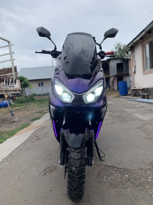 Maxi 150 куб в идиалном состоине с доким