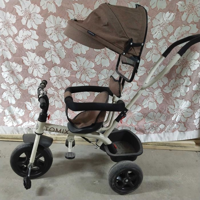 Продам детскую вело коляску