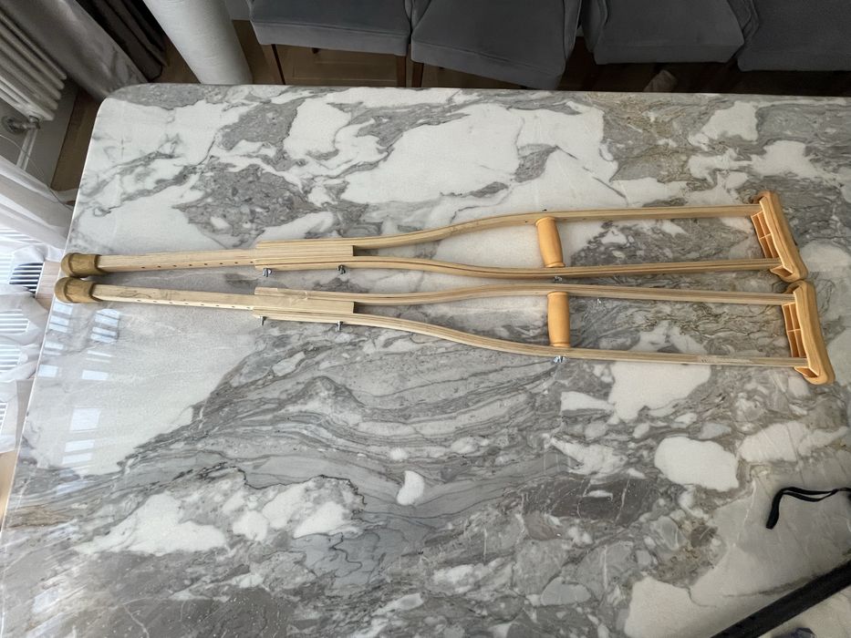 Костыли , б/у в хорошем состоянии