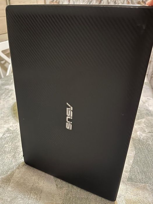 Продам ноутбук ASUS Core i7 / GeForce GTX 850M