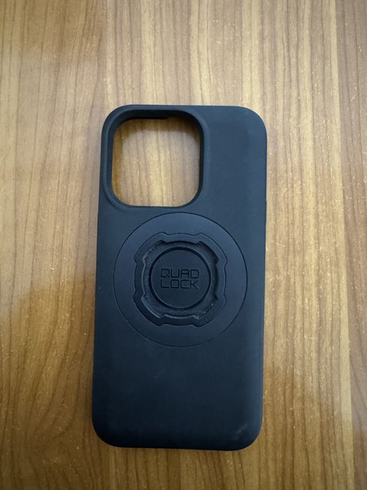 Husa Quad Lock iPhone 15 Pro