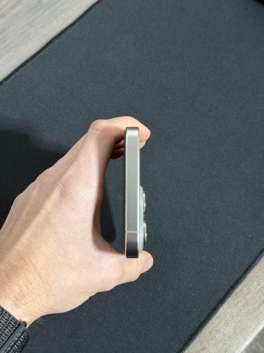 Iphone 16 PRO MAX - 512GB - 92% baterie - APPLE CARE