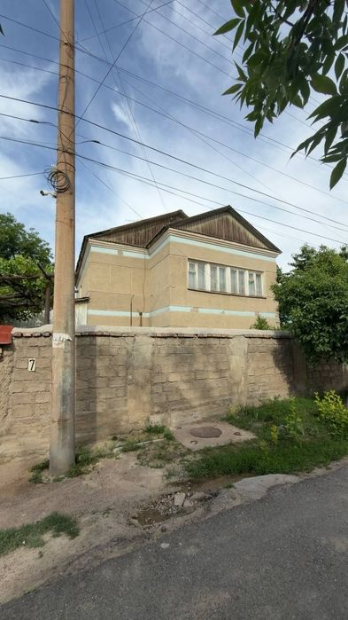 Продаётся 2 этажный дом