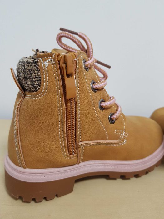 Детски зимни боти (размер 26)