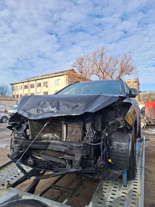 Hyundai Hyundai Grand Santa Fe 4x4 – 7 locuri – avariat – full opțiuni