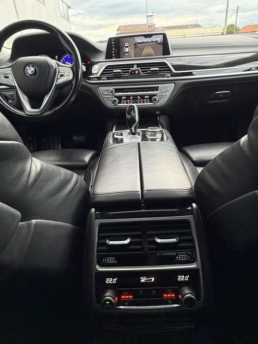 Bmw 740 xdrive G11 Laser Trapa Softcolse Carboncore Ventilatie