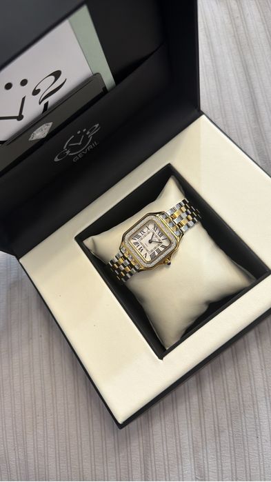 Продам женкие часы