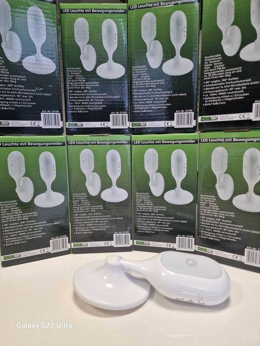 LED лампа със сензор за движение