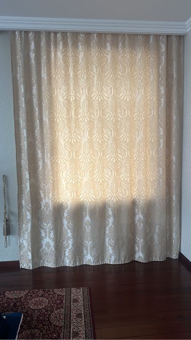 Продам шторы 7000 тенге