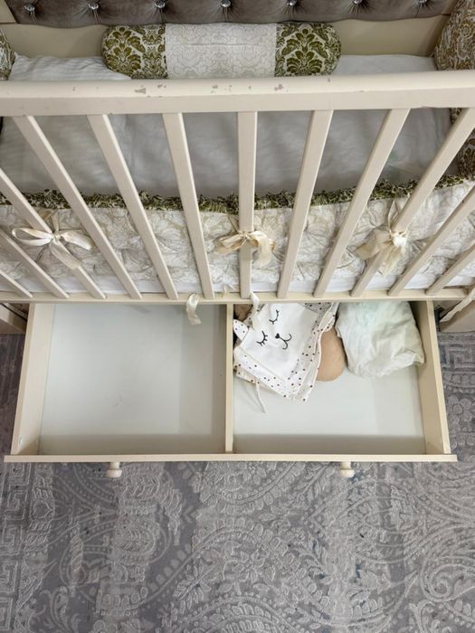 Продам детскую кроватку