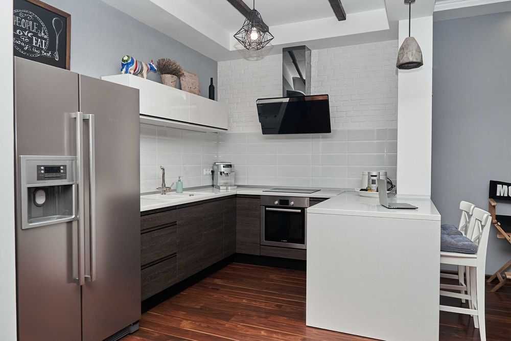 Продава се Двустаен апартамент в София, Център - 74 кв.м за 1784 €/кв.м - Снимка #1