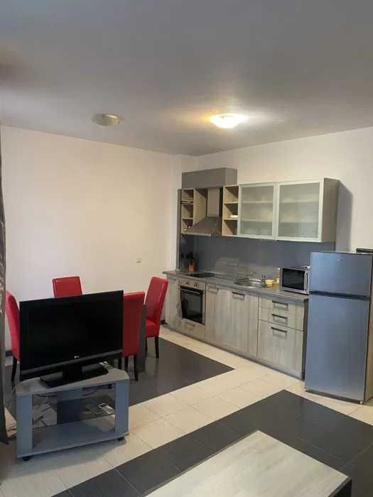 Дава се под наем Тристаен апартамент в Черноморец - 85 кв.м за 250 € - Снимка #5