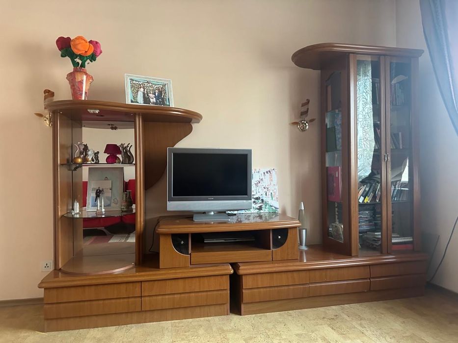 Горка для дилой комнаты