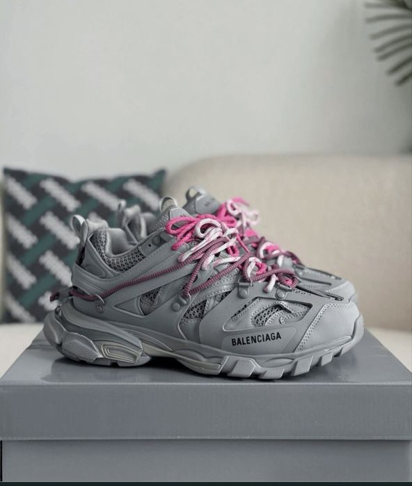 Balenciaga trach grey