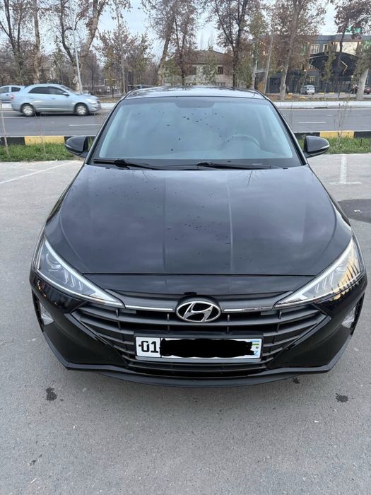 Hyundai Elantra 2020