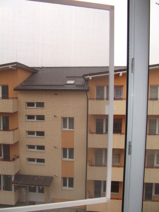 Reparatii și reglaje termopane: ferestre, uși, plase insecte